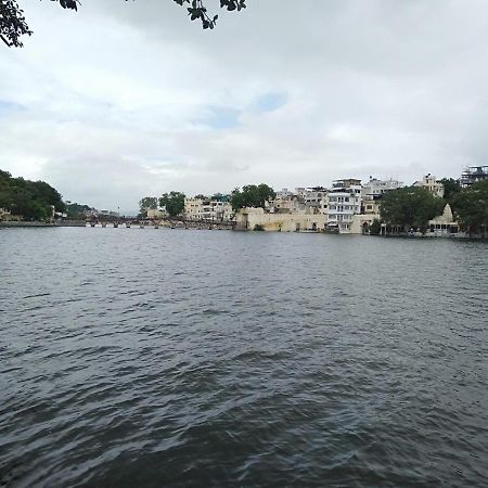 full view villa entire Udaipur Exteriör bild