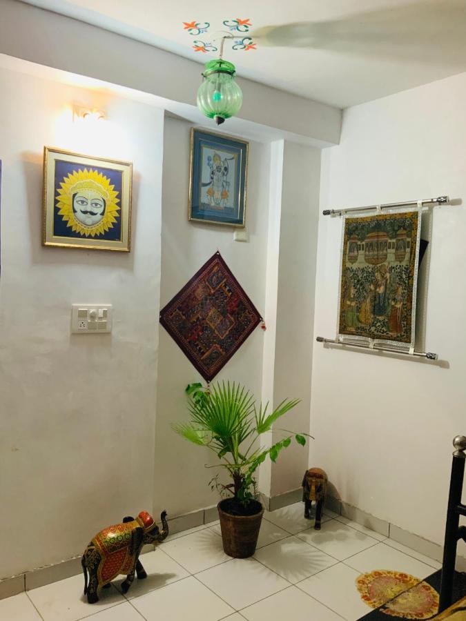 full view villa entire Udaipur Exteriör bild