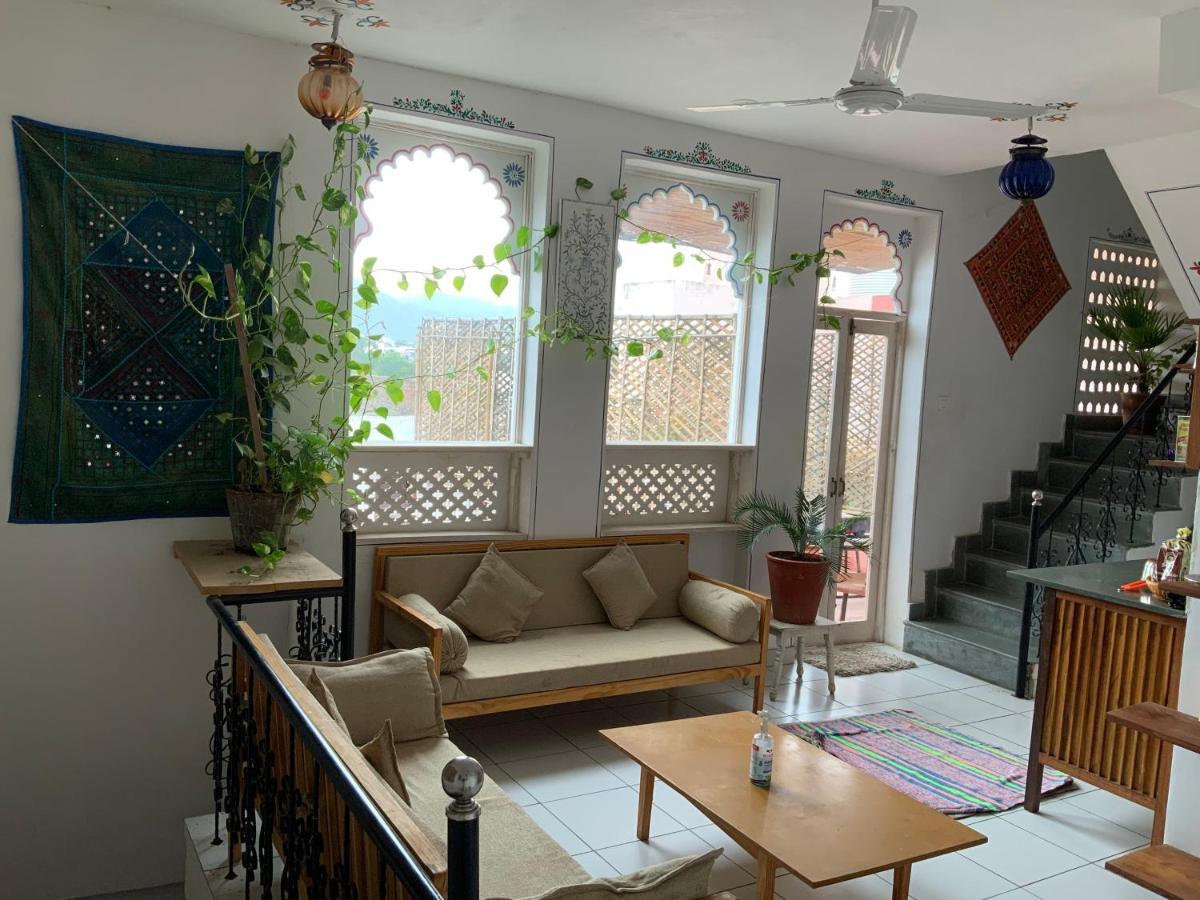 full view villa entire Udaipur Exteriör bild